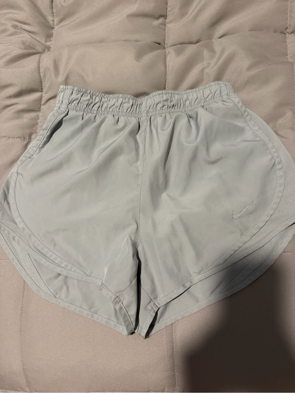 Nike Women's Light Gray Athletic Running Shorts